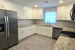 2617 Pine Tree Dr, Edgewater, FL 32141 - Photo 10