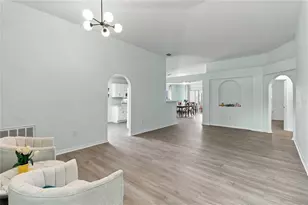 755 Lobelia Dr, Davenport, FL 33837 - Photo 14