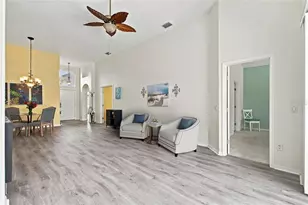 122 Oak Hammock Dr, Davenport, FL 33837 - Photo 4