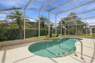 122 Oak Hammock Dr, Davenport, FL 33837 - Photo 2