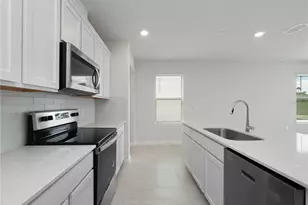 2214 Lovely Ln, Davenport, FL 33896 - Photo 4