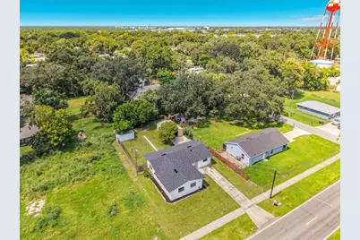 1825 34th Street NW, Winter Haven, FL 33881 - Photo 4