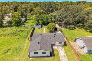 1825 34th St NW, Winter Haven, FL 33881 - Photo 8