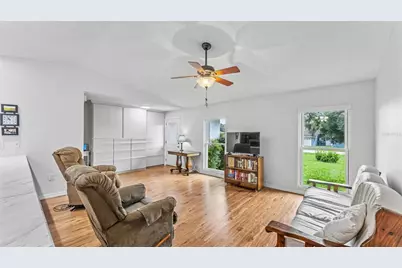 6137 Waterman Lane, Lakeland, FL 33812 - Photo 8