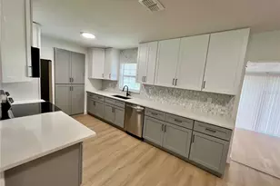 2234 James Dr, Saint Cloud, FL 34771 - Photo 10