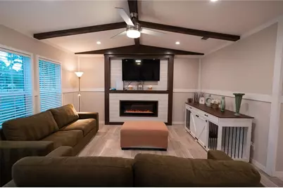 7670 NE 97th Court, Bronson, FL 32621 - Photo 4
