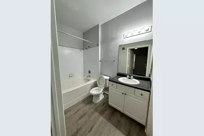 8848 Villa View Circle #104, Orlando, FL 32821 - Photo 4