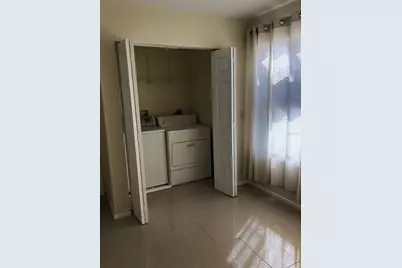 5124 Conroy Road #18, Orlando, FL 32811 - Photo 6