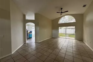 185 Thornbury Dr, Kissimmee, FL 34744 - Photo 4