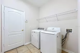 12809 Holdenbury Ln, Windermere, FL 34786 - Photo 38