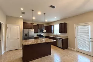 1554 Softshell St, Saint Cloud, FL 34771 - Photo 2