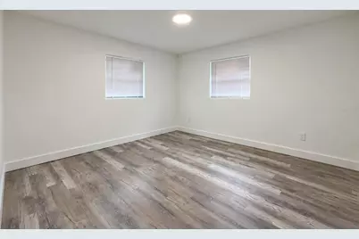 1701 Tallahassee Drive, Daytona Beach, FL 32117 - Photo 6