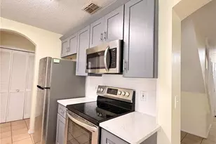 1510 Carey Glen Cir, Orlando, FL 32824 - Photo 8