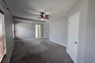 702 Sonja Cir, Davenport, FL 33897 - Photo 12