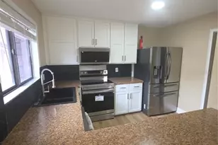 1836 N Crystal Lake Dr, Lakeland, FL 33801 - Photo 6