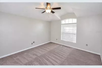 2927 Blooming Alamanda Loop, Kissimmee, FL 34747 - Photo 8