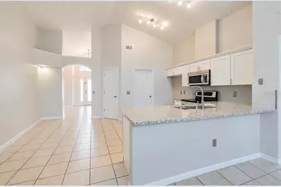 2927 Blooming Alamanda Loop, Kissimmee, FL 34747 - Photo 4