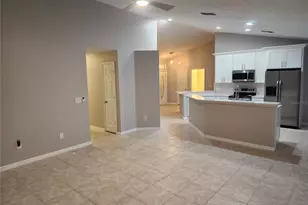 2883 Picadilly Cir, Kissimmee, FL 34747 - Photo 4