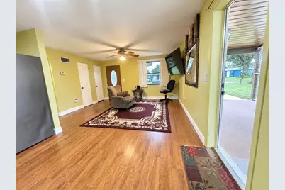 3022 Venice Way, Lakeland, FL 33803 - Photo 8