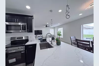 2425 Ashecroft Drive, Kissimmee, FL 34744 - Photo 10