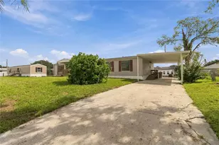 417 Lagoon Ct, Kenansville, FL 34739 - Photo 2