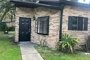 1805 Foxhall Cir, Kissimmee, FL 34741 - Photo 1
