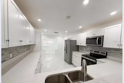 907 Valentina Drive, Dundee, FL 33838 - Photo 12