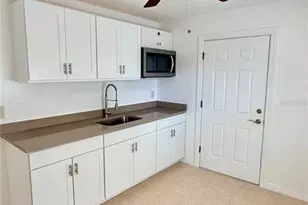 1903 24th St, Sarasota, FL 34234 - Photo 8