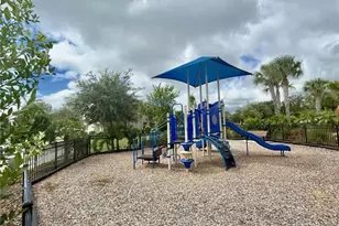 10805 Wyne Tree Ct, Orlando, FL 32824 - Photo 38