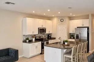 10805 Wyne Tree Ct, Orlando, FL 32824 - Photo 14