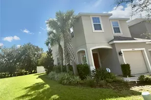 10805 Wyne Tree Ct, Orlando, FL 32824 - Photo 2
