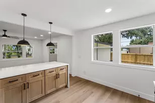 1910 Curry Ford Rd, Orlando, FL 32806 - Photo 6