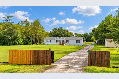 9445 Helena Drive, Saint Cloud, FL 34773 - Photo 4