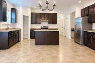 2887 Moonstone Bend, Kissimmee, FL 34758 - Photo 4