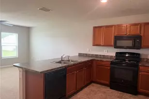 1377 N Platte Ct, Poinciana, FL 34759 - Photo 6