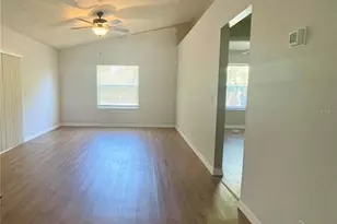 1098 W Seagate Dr, Deltona, FL 32725 - Photo 20