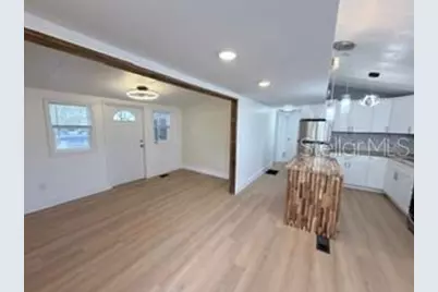 1370 Shipwreck Lane, Saint Cloud, FL 34771 - Photo 2