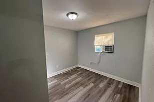 302 Sherwood Dr, Fort Meade, FL 33841 - Photo 10