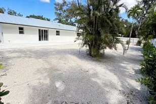 1822 2nd Ave E, Bradenton, FL 34208 - Photo 32