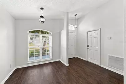 2354 Blue Sapphire Circle, Orlando, FL 32837 - Photo 6