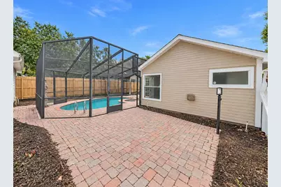 1446 Walden Oaks Place, Plant City, FL 33563 - Photo 14
