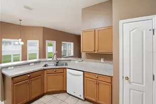 6008 Keystone Pointe Dr, Saint Cloud, FL 34772 - Photo 6