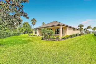 195 Casavista Dr, Kissimmee, FL 34759 - Photo 6