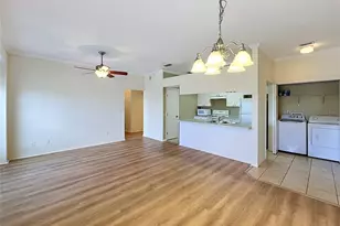 1205 Eagle Pond Dr, Winter Haven, FL 33884 - Photo 4