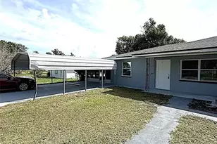 105 Hill Cir, Lake Wales, FL 33859 - Photo 2
