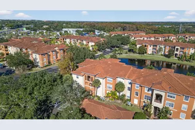 5572 Metrowest Boulevard #304, Orlando, FL 32811 - Photo 2
