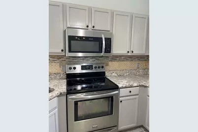 306 Clermont Drive, Kissimmee, FL 34759 - Photo 10