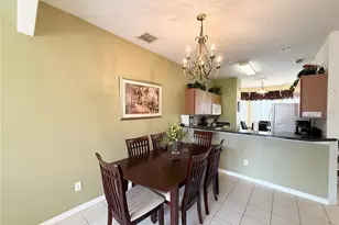 1213 S Beach Cir, Kissimmee, FL 34746 - Photo 8
