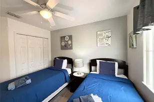 1213 S Beach Cir, Kissimmee, FL 34746 - Photo 22
