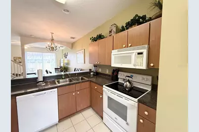 1213 S Beach Circle, Kissimmee, FL 34746 - Photo 2